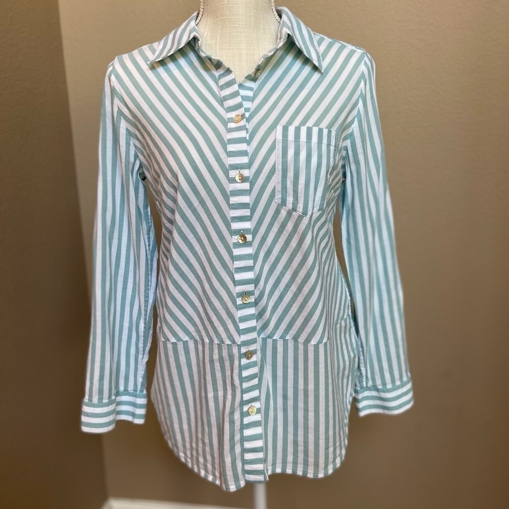 Soft Surroundings Ladies Button Up Blouse, PS